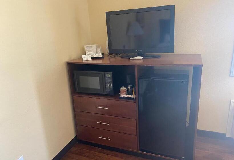 带大床的复式套间, Southern Inn & Suites Rv Lots Now Available