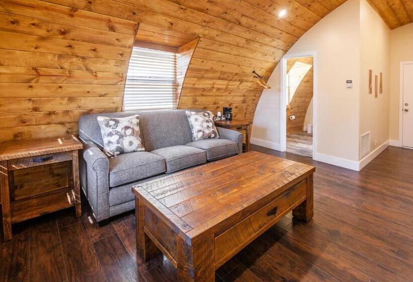 스탠다드 트리플 룸, Tahquitz Pines Retreat