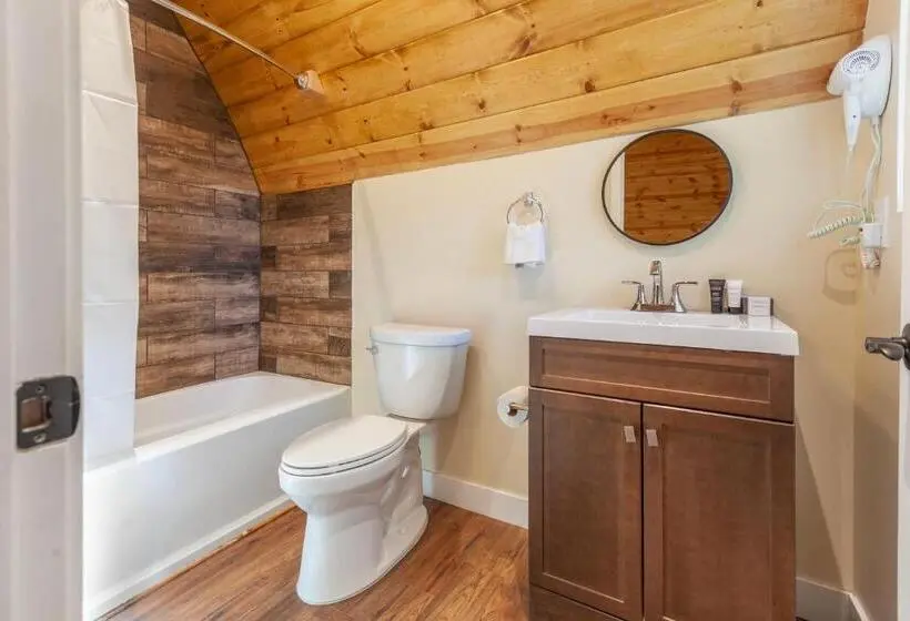 キングサイズベッドのデラックスルーム, Tahquitz Pines Retreat