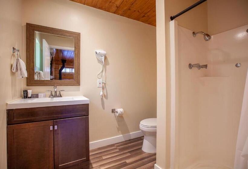 חדר סטנדרט עם מיטת קינג, Tahquitz Pines Retreat