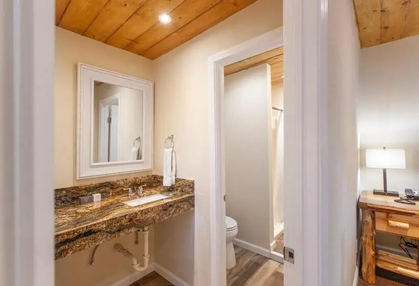 デラックスルーム, Tahquitz Pines Retreat