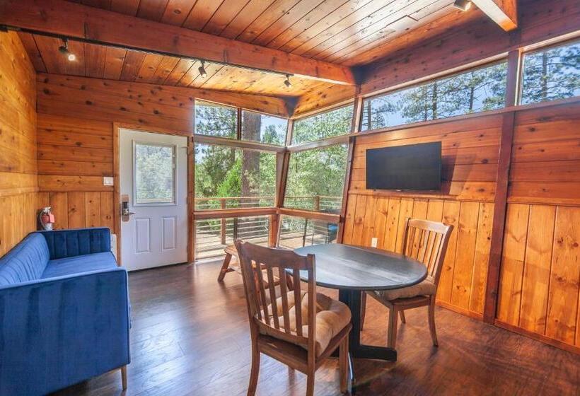 סוויטה אקזקיוטיב, Tahquitz Pines Retreat