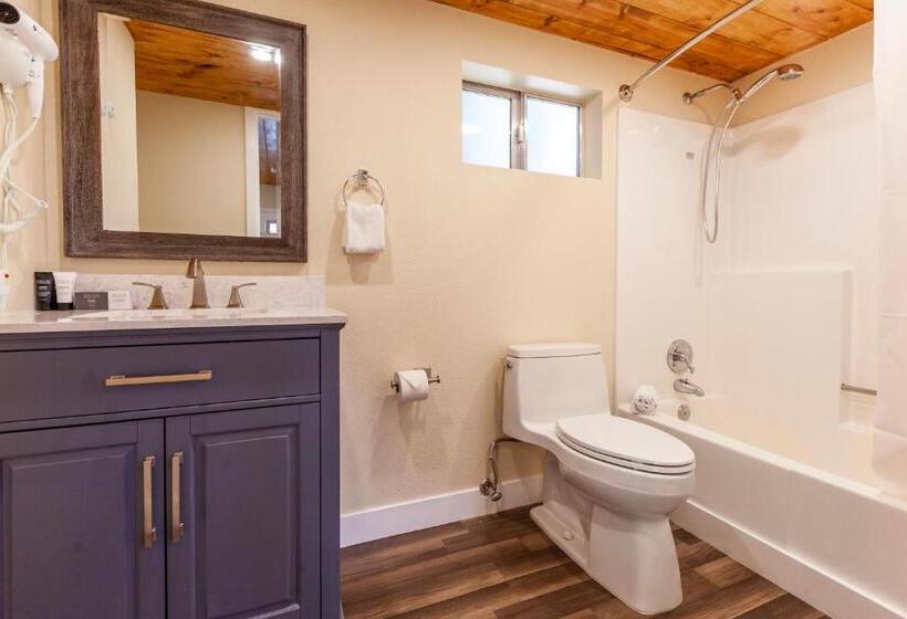 חדר סטנדרט עם מיטת קינג, Tahquitz Pines Retreat