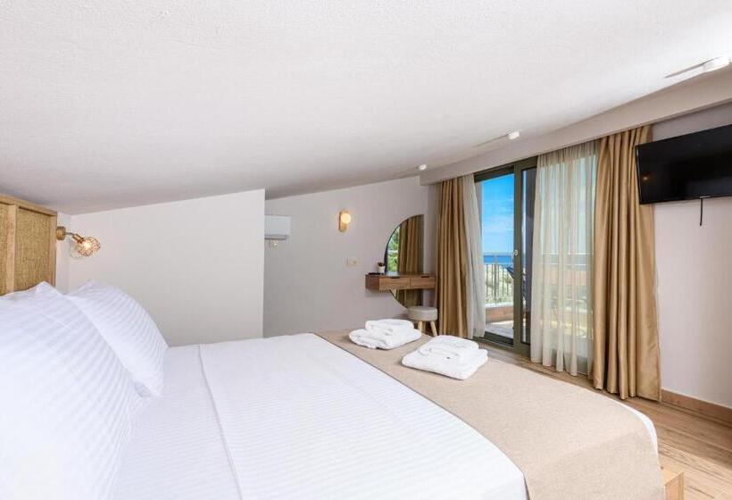 Люкс Superior, The Olive Land