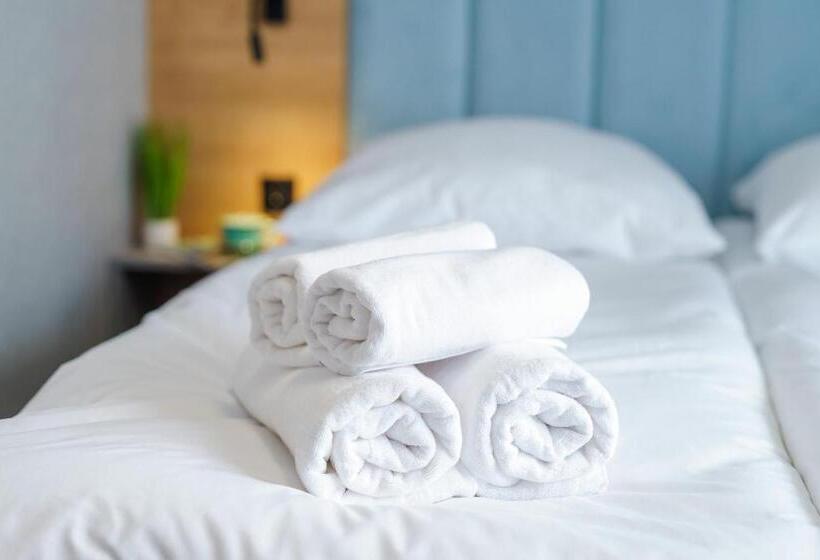 اتاق لوکس با بالکن, Mielno Hotel Boutique