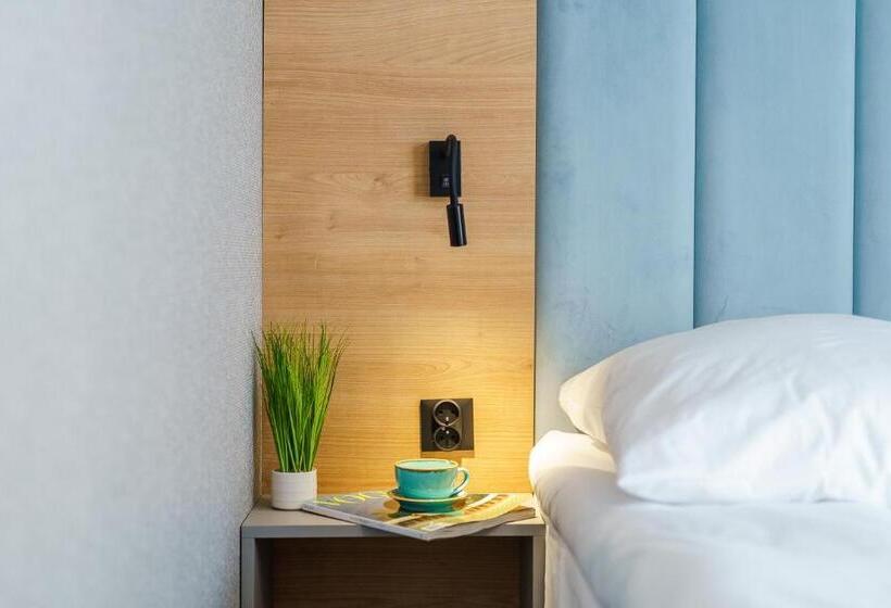 Номер Стандарт с Балконом, Mielno Hotel Boutique