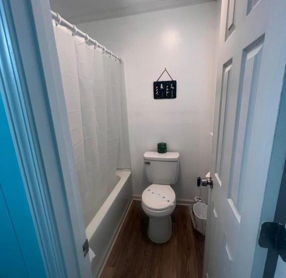 جناح ديلوكس سرير كينج, Sea Vista Motel