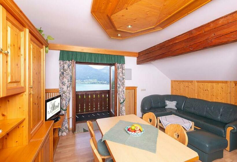 Апартаменты 1 Спальня, Altroiterhof