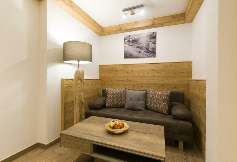 1ベッドルームアパートメント, Altroiterhof