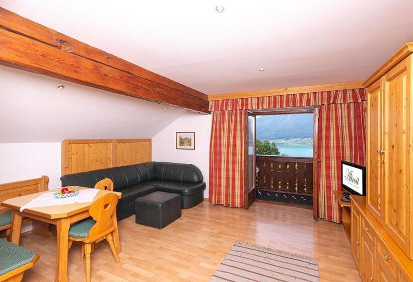 1ベッドルームアパートメント, Altroiterhof