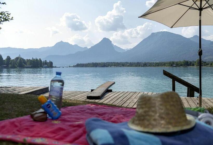 1 Bedroom Apartment Lake View, Altroiterhof