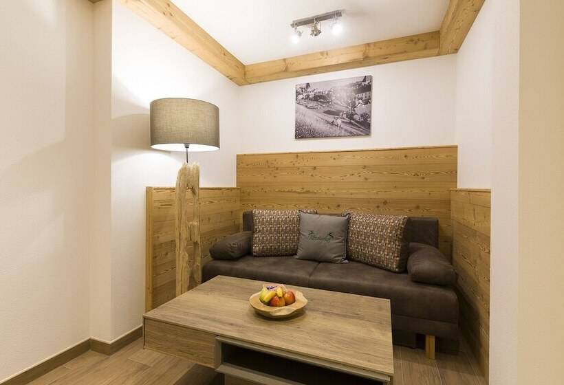 1ベッドルームアパートメント, Altroiterhof