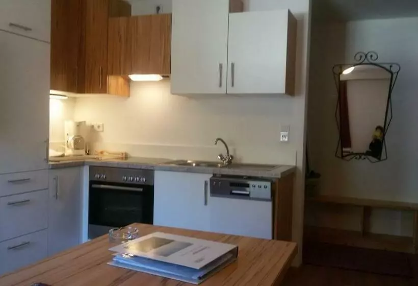 バルコニー付２ベッドルームアパートメント, Apartment Haus Am See