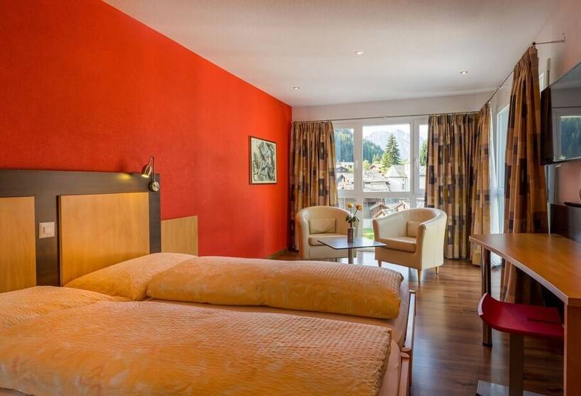 חדר סופריור, Blattnerhof