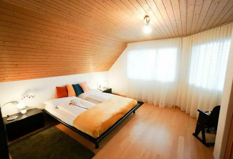 Perhesviitti, Centra Hotel Zurich