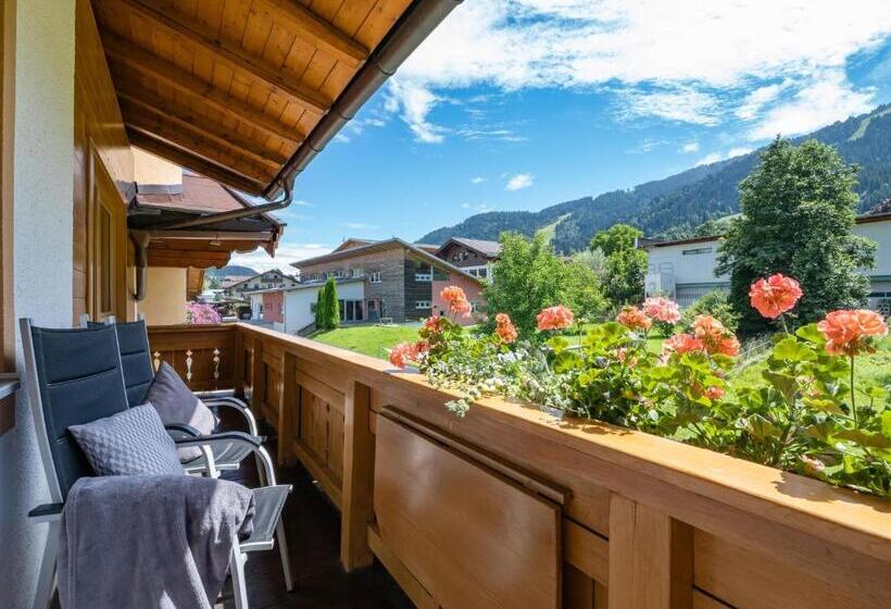 1 Sovrums Lägenhet, Haus Daniela