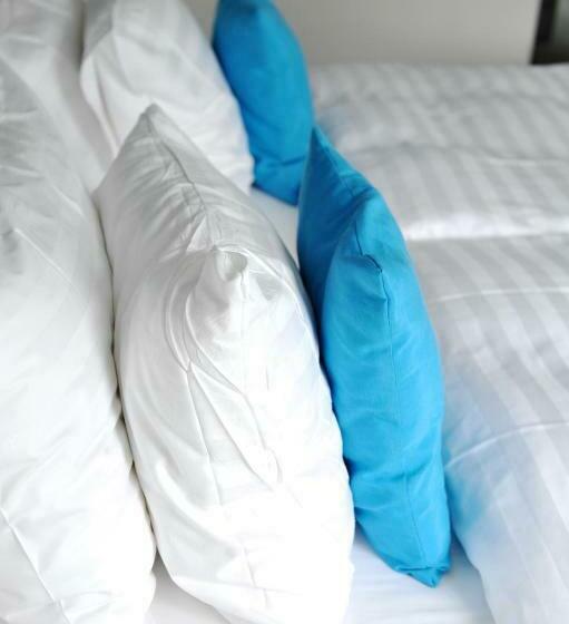 高级大房间, De La Source