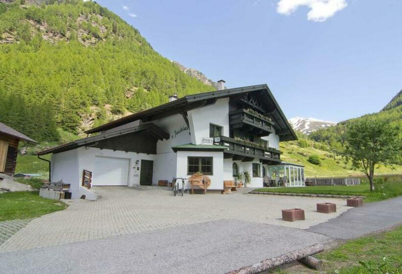 Appartamento 1 Camera da Letto con Balcone, S'jechlas