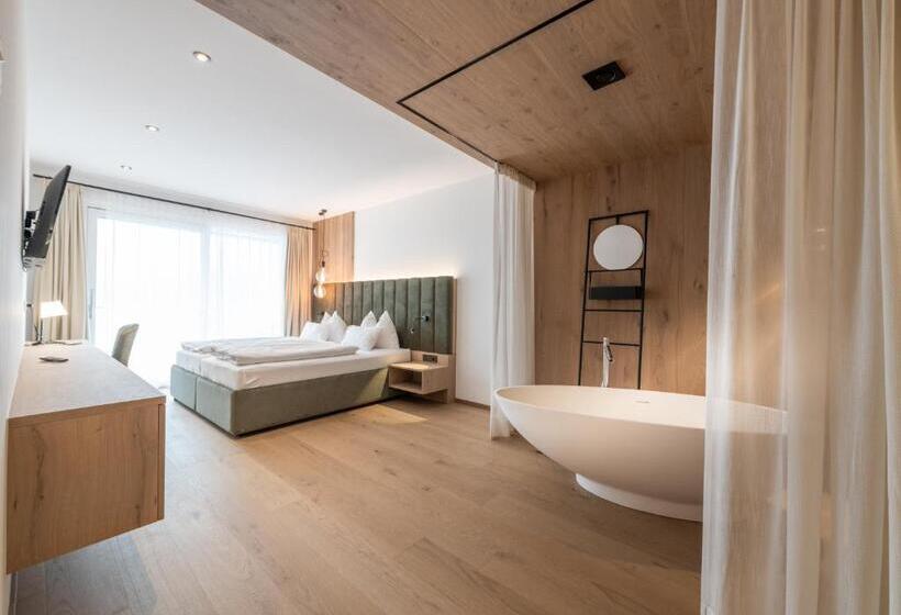 جناح مطل على البحيرة, Stadler Am Attersee