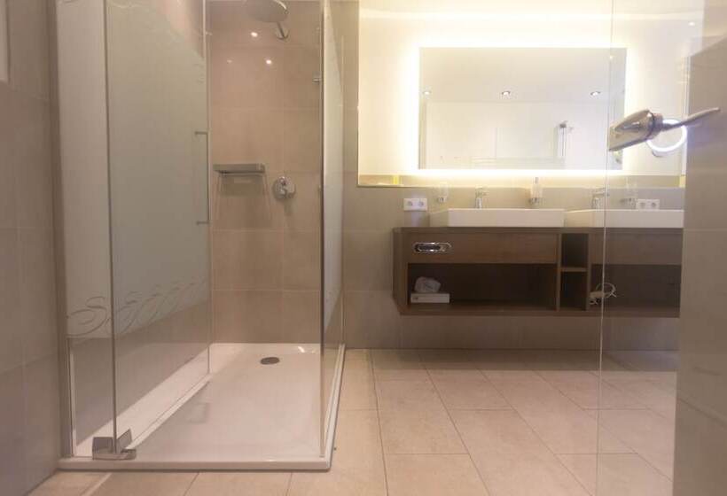 غرفة عائلية, Stadler Am Attersee