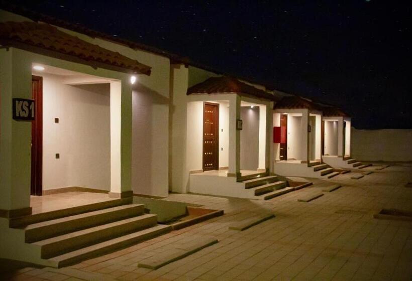 سوییت سوپریور, Coastline Resort