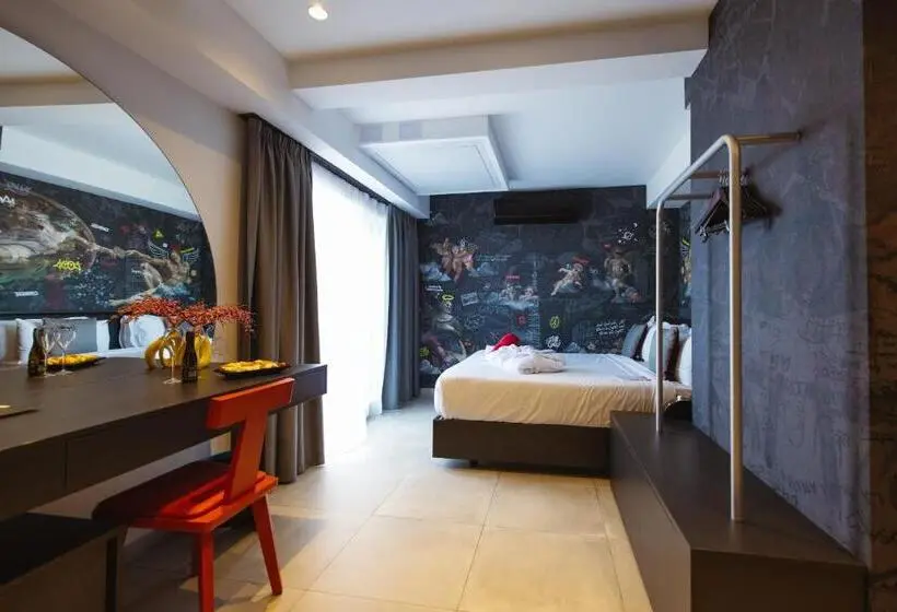 Deluxe Room View Sea with Balcony