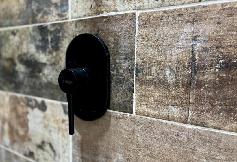 デラックスルーム, Stratto Coliving Villahermosa