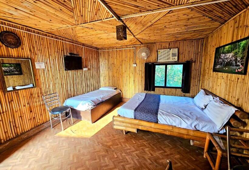 غرفة قياسية ثلاثية, Tour Connection Huts