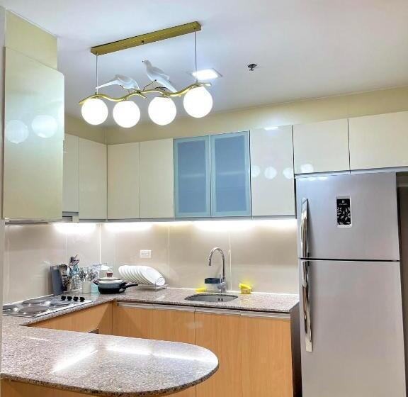 2 Sovrums Lägenhet, Mactan Newtown Condo By Ejb