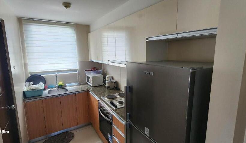 Quarto Familiar Vista Mar, Mactan Newtown Condo By Ejb
