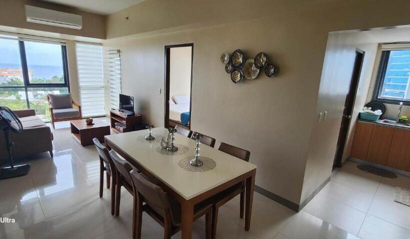 Familjerum Havsutsikt, Mactan Newtown Condo By Ejb