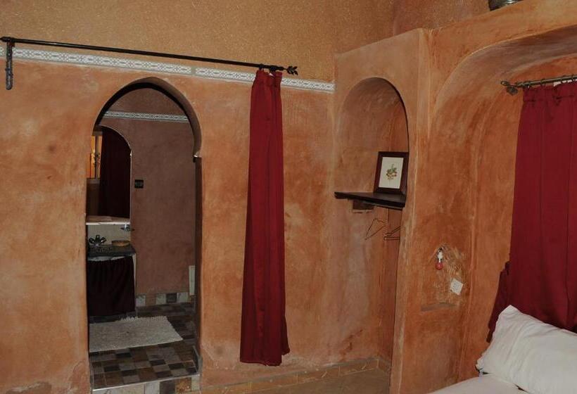 스탠다드 룸, Chez Manar