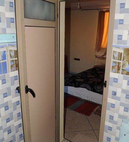 발코니 디럭스 룸, Chez Manar