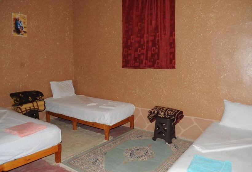 Трехместный Номер Базовый, Chez Manar
