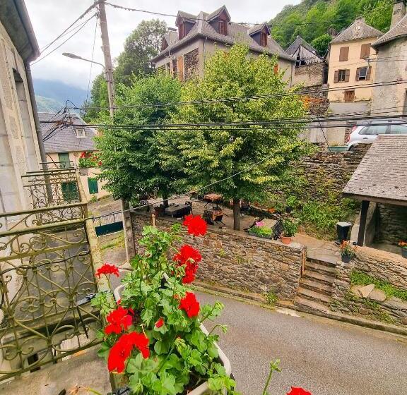 スタンダードルーム, Auberge Du Crabère