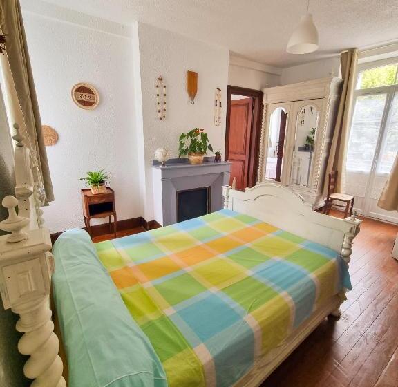 ファミリールーム, Auberge Du Crabère