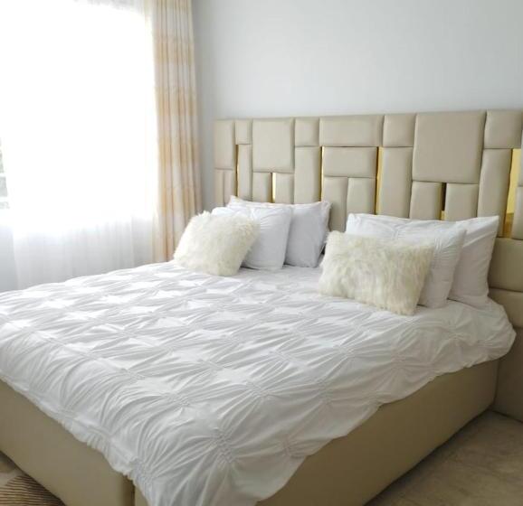 اتاق لوکس, Jamila Homes