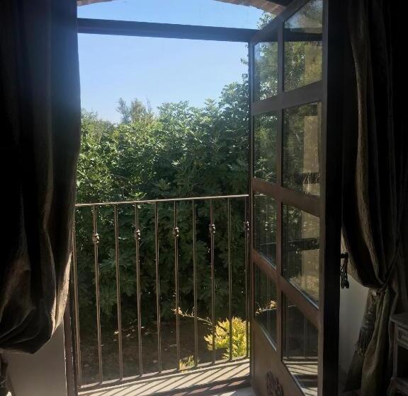 غرفة قياسية مطلّة علي الحديقة, Mas De La Souvine