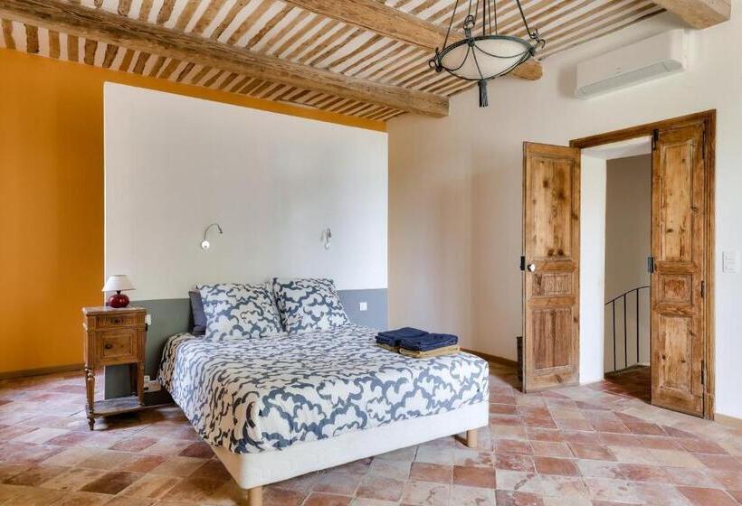 غرفة قياسية مطلّة علي الحديقة, Mas De La Souvine