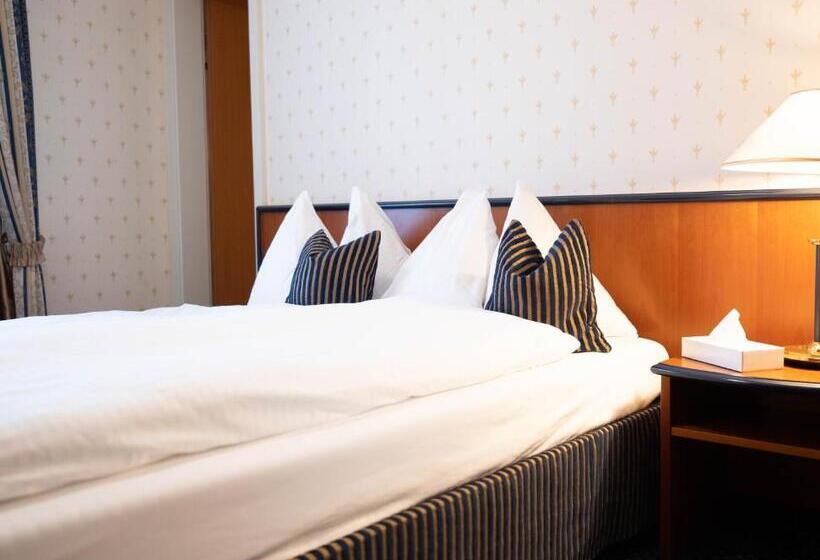 Quarto Economy, Dependance Stella Del Lago By Hotel Restaurant Bellevue Au Lac