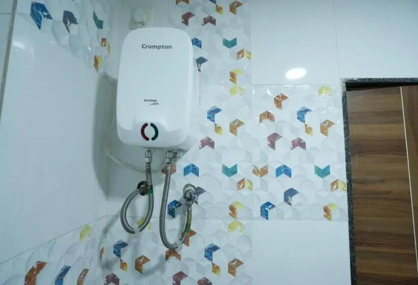 Standard Room, Anand