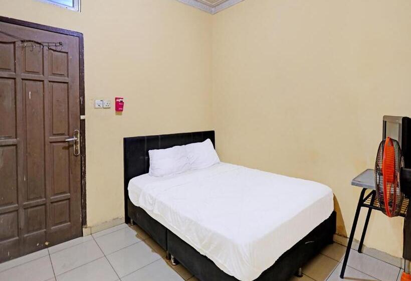 חדר אקונומי, Spot On 92192 Hana Stay