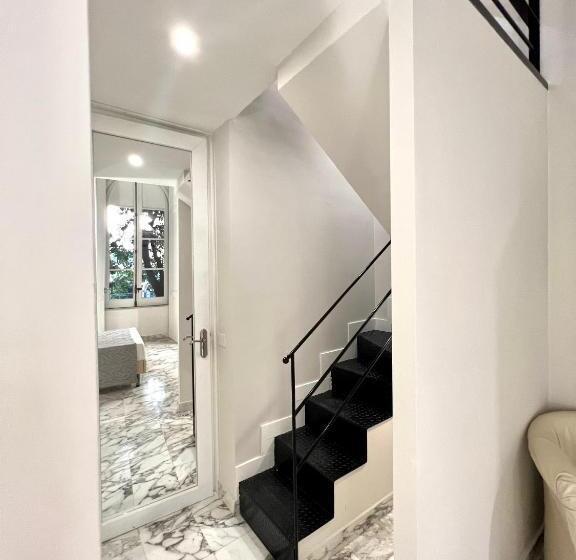 سوییت جونیور, Miluar Luxury B&b   Vanvitelli