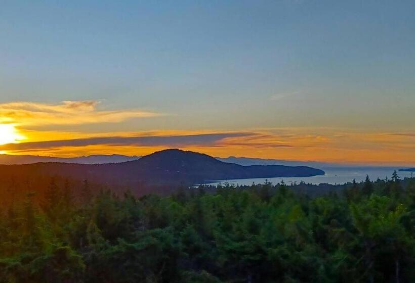 海景套房, Gorgeous Private Estate With Ocean And Mountain View