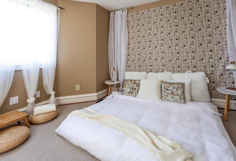 小型套房带海景, Gorgeous Private Estate With Ocean And Mountain View