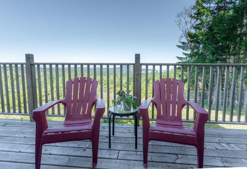 小型套房带海景, Gorgeous Private Estate With Ocean And Mountain View