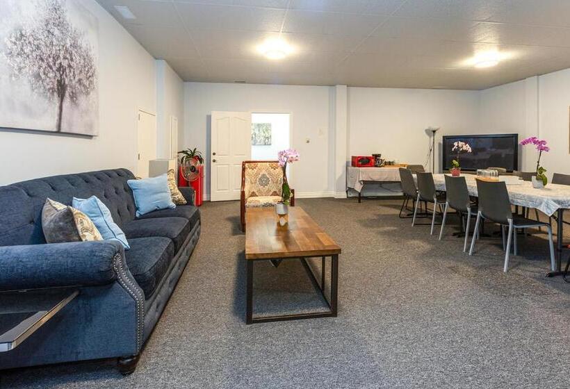 小型套房带海景, Gorgeous Private Estate With Ocean And Mountain View