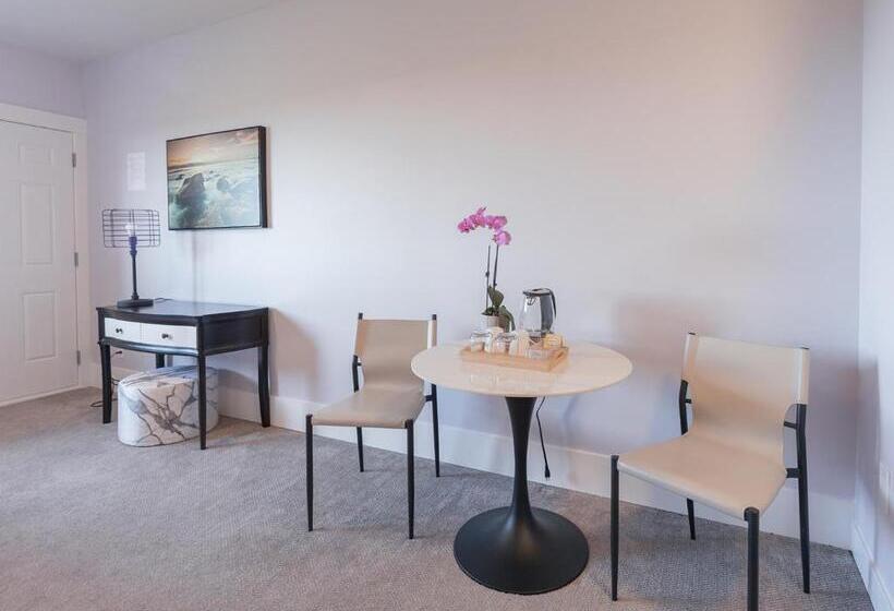 小型套房带海景, Gorgeous Private Estate With Ocean And Mountain View