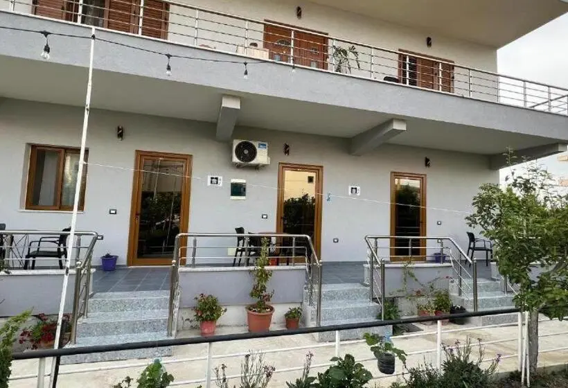 اتاق لوکس, Serene Stay 2