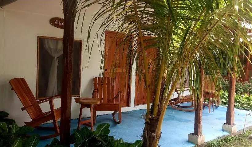 スタンダードルーム, Exotic Island Lodge